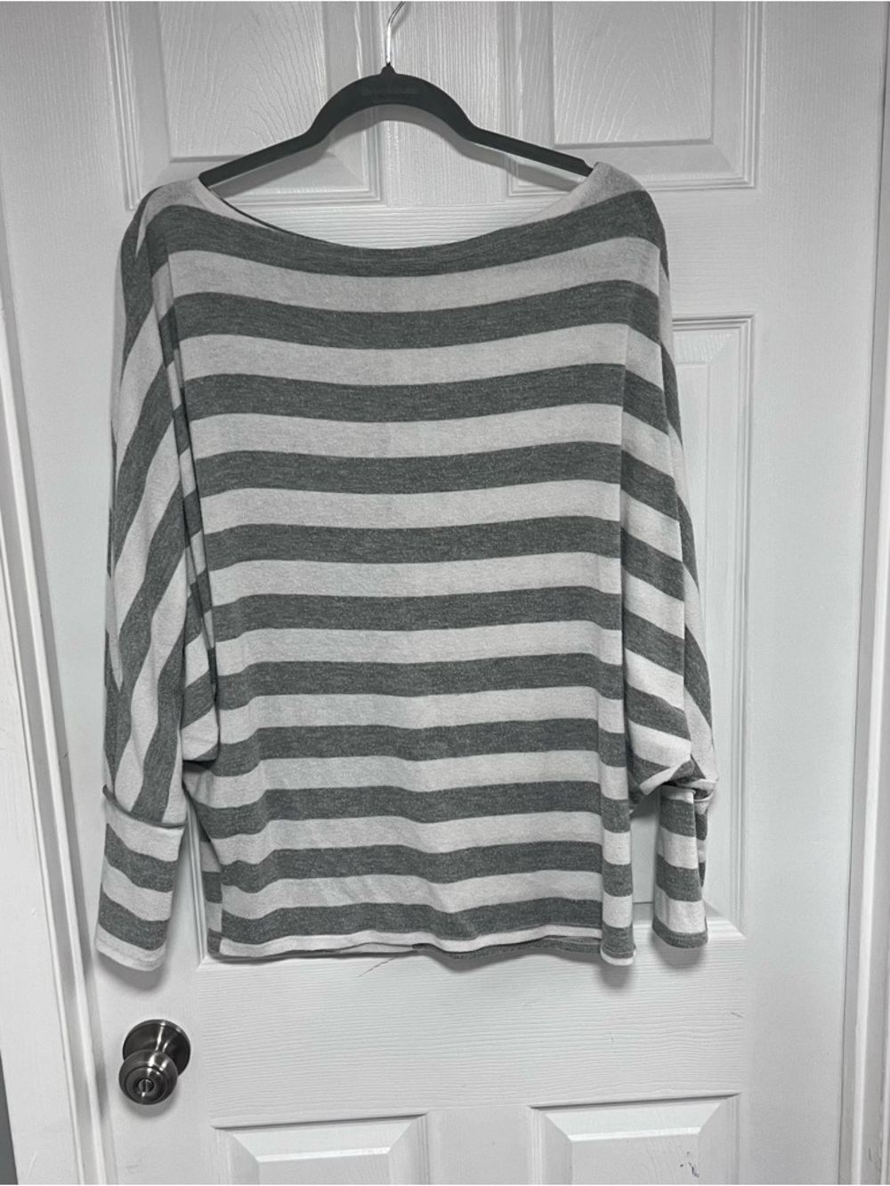 Pink Lily Gray & White Striped Boatneck Sweater Size M Super Soft